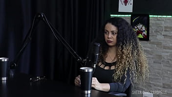 Melhores momentos da charlottye no papo prive com raphaela savanah parte 2 watch sheer red