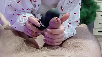 Step sister extracts cum with vibrator