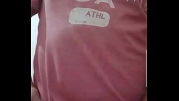 Travesti de closet con amigo