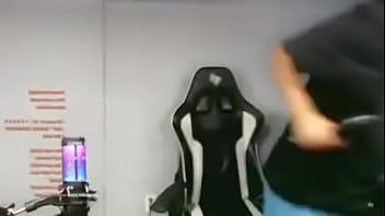 Luan gameplays ao som de ei psiu