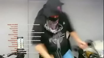 Luan gameplays ao som de ei psiu