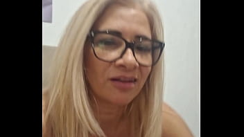 Estarei agora quarta feira dia 27 08 25 às 18h30 no cine chupar todas as picas quero uns 20 machos no mínimo