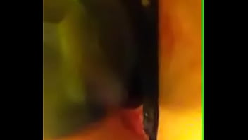 Teen fucks tight pussy with bottle