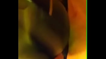 Teen fucks tight pussy with bottle