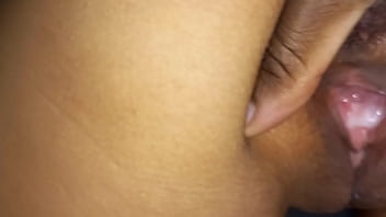 Le gusta tomarse en el cuarto