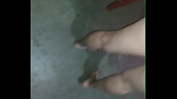 Me cojo a la esposa de mi vecino y me vengo adentro