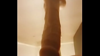 Salut les coquinous je suis nouvelle parmi vous soyez à la page car du hot