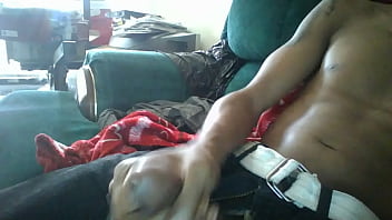 Making the dick spit