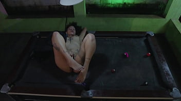 De tanto brincar com pau e bola tive que me aliviar