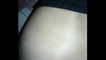 20160419 hermosa con pepino