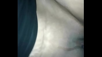 20160419 hermosa con pepino