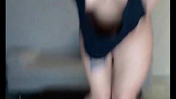 Brunette plays with sex toys having many strong orgasms live