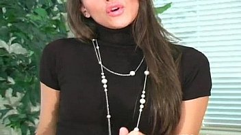 Extreme hot brunette babe with nice tits