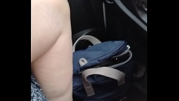 A quick rub in carpark