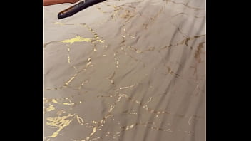 Extrait vidéo n•50 baise dans la cuisine squirt dans le lit