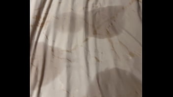 Extrait vidéo n•50 baise dans la cuisine squirt dans le lit