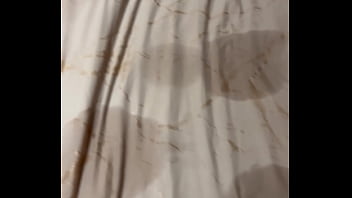 Extrait vidéo n•50 baise dans la cuisine squirt dans le lit