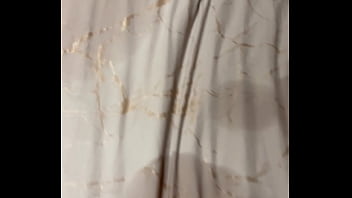 Extrait vidéo n•50 baise dans la cuisine squirt dans le lit