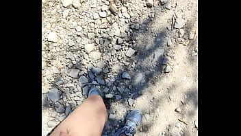 Prête et en tenue pour ma randonnée défi me faire casser la chatte par un