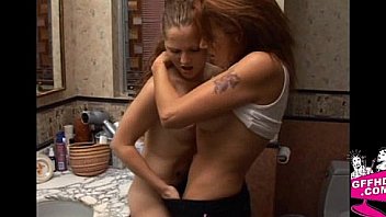 Girls who eat pussy 0893