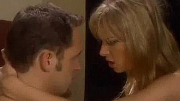 Home alone girlfriend fucks with her boyfriend