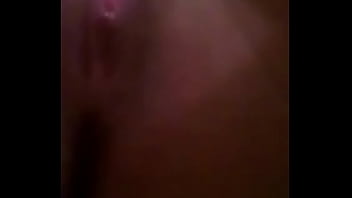 Gf rubs 1 out for side bbc while bf is at work