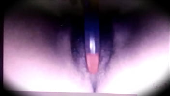 Mi puta metiendo dildo Mi puta metiendo dildo