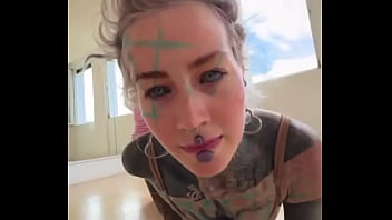 I constantly try to improve my exotic pole dance skillzzzz i don’t even know why because there is no cool club around w