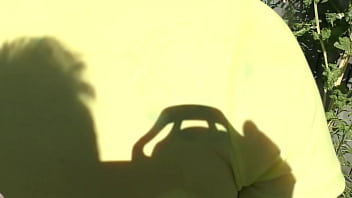 Nz milf slut pees on plants in the garden bed for better growth