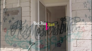 Nz milf slut pees on plants in the garden bed for better growth