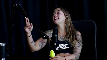 Veja a entrevista safada e cheia de putaria com a flor de damiana com vovô moai no porn cast brazil parte 7 watch sheer red