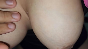 Alumna montando a su profesor de ingles