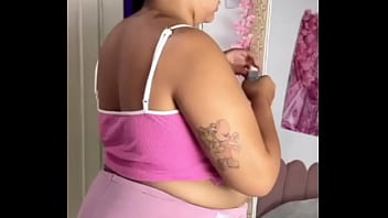 Chubby ebony latina can’t stop farting