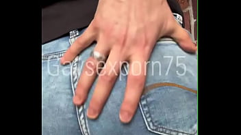 Tu aime mon q #gayinjeans #gaysexy #gayexhib #jeans #slimjeans #fuckme