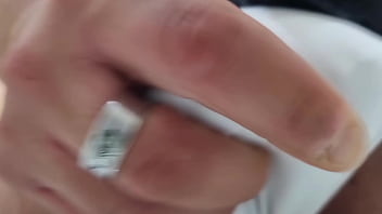 Asmr male una sega infinita di un cazzo duro e una sborrata potente con gemiti intensi