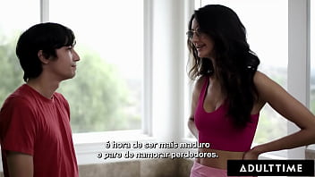 Hot babe puts wrong glasses pt