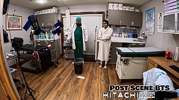 Freshman gets mandatory hitachi orgasm alix avery