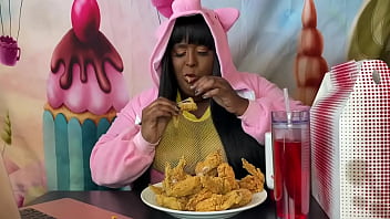 Stuffing while watching porn