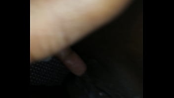 Play with my wet kittty