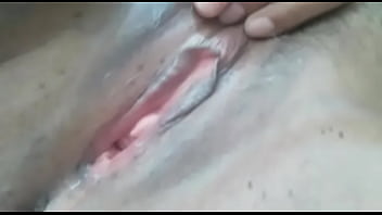 Lilia cachonda quiere pene