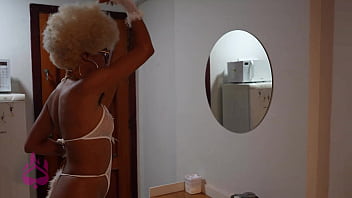 Hairy armpits & wild curls—ebony babe enjoys raw ivory dick