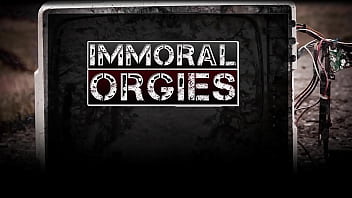 Jennifer white & noir make casey stone cum