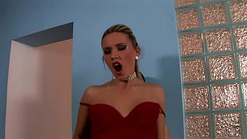 Blonde milf cherry jul has a gaping hole ready for action