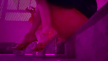 European stepmom artemisia love hot solo outdoor high heels fetish