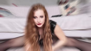 Vibrator buzz on nylon hairy milf goddess orgasms hard through black tights on the floor