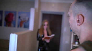 Latex outfit thighjob