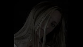 Burbujita re caliente con sus dildos