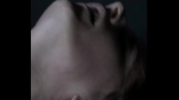 Burbujita re caliente con sus dildos