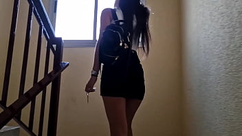 Ella se va conmigo a mi apartamento y la pasamos rico