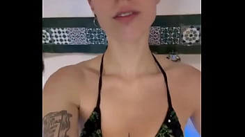 Dai salta dentro anche tu